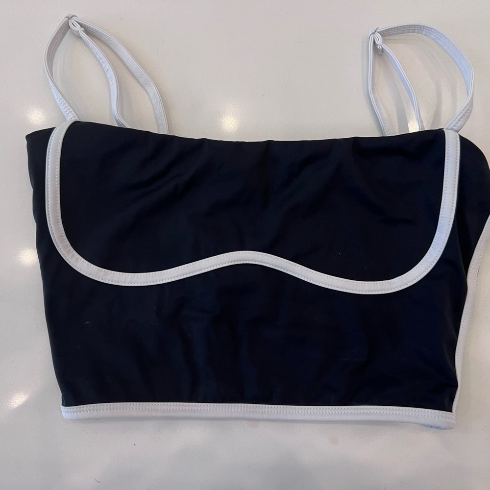 Athletic sport bra crop top